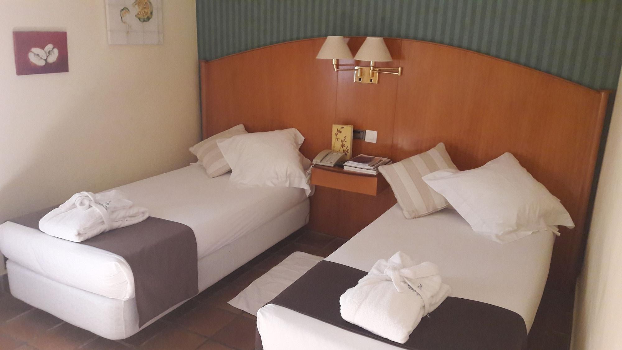 Hotel L'Estacio Bocairent Bagian luar foto