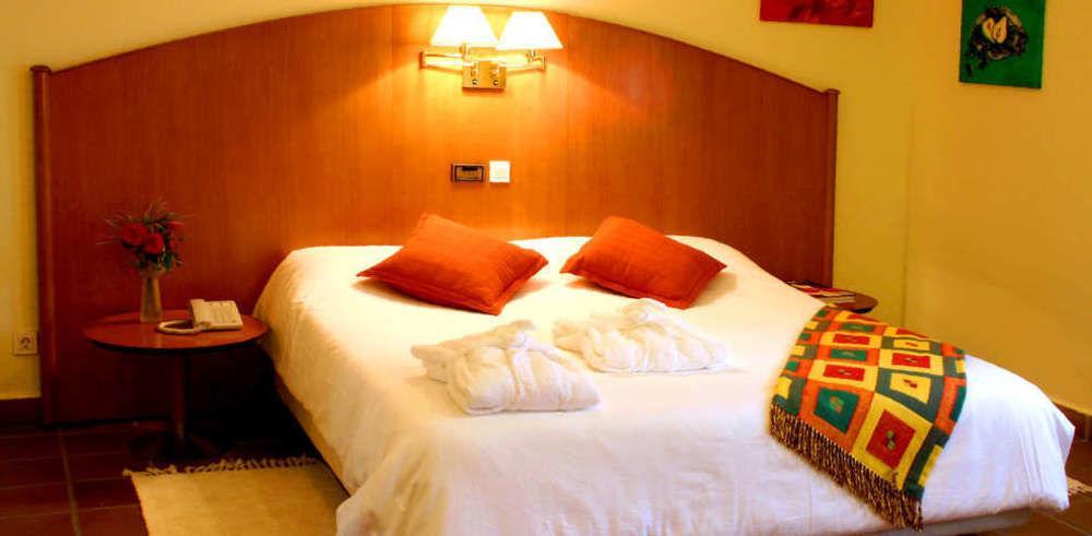 Hotel L'Estacio Bocairent Bagian luar foto